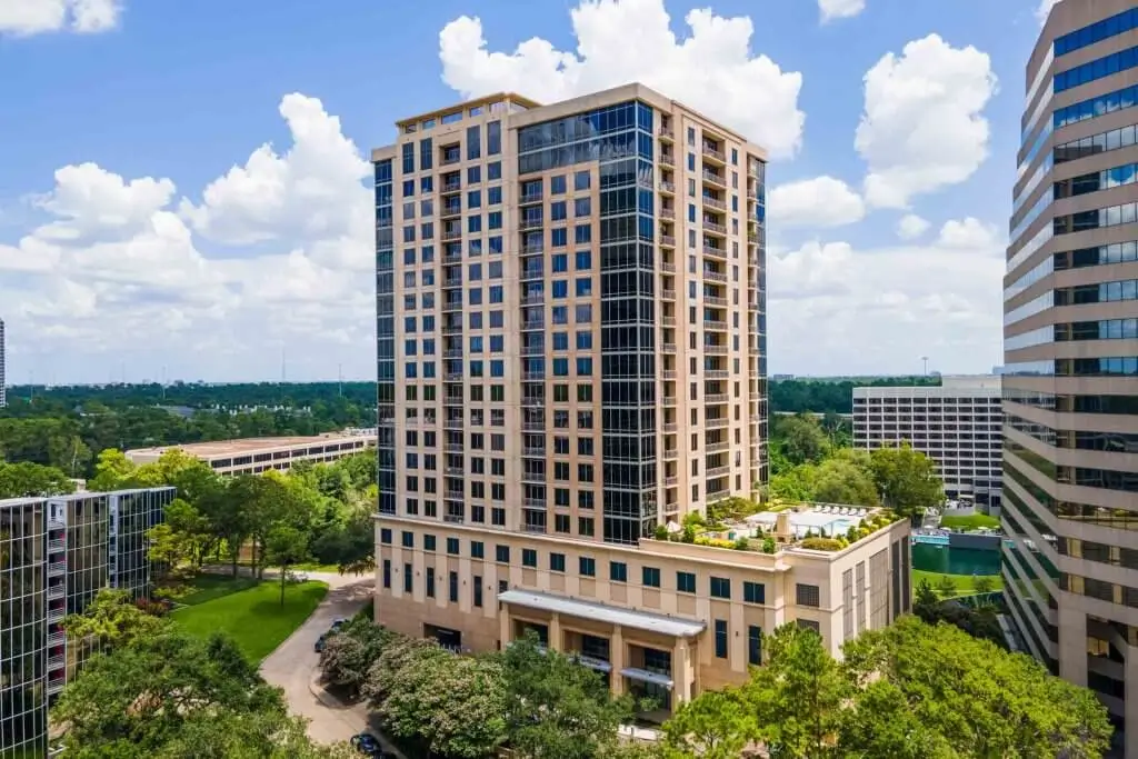 7 riverway apartments houston aerial view